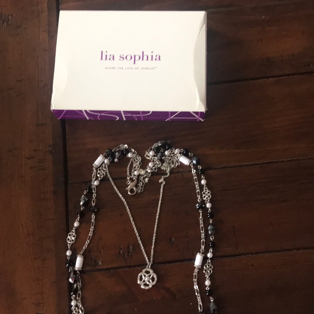 Lia Sophia necklace